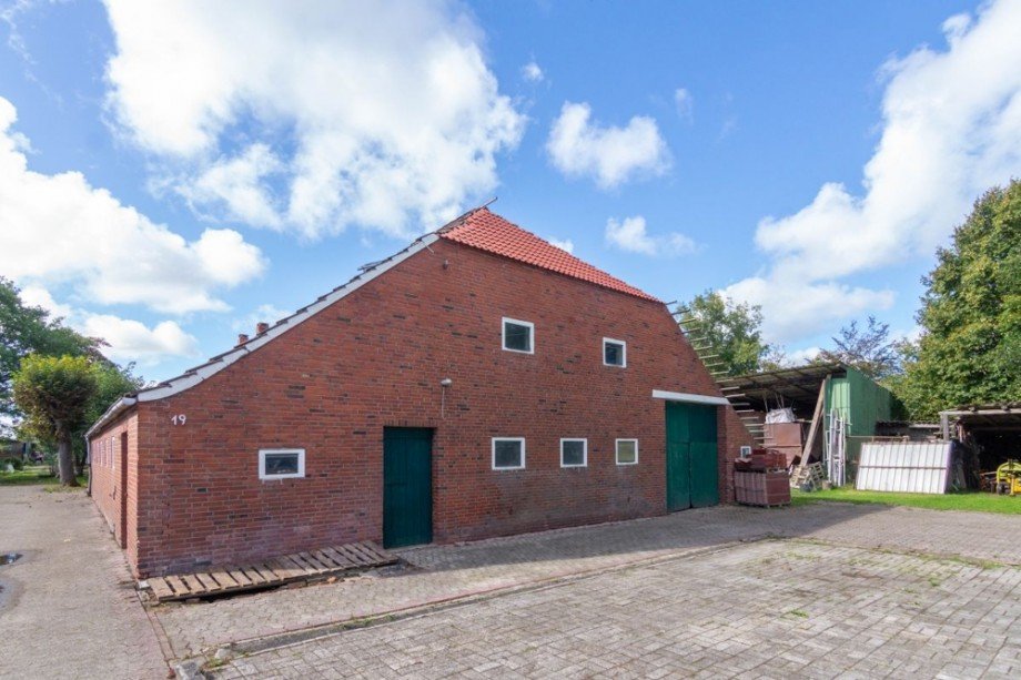70000 Stra�enansicht Resthof Marienhafe