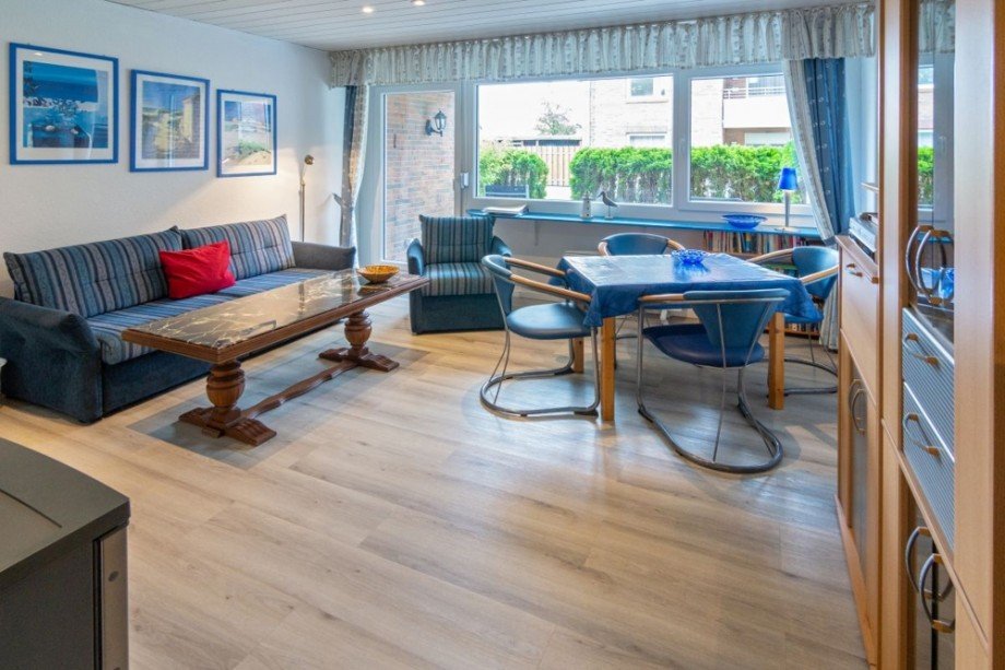 7951 Wohn- Esszimmer Bild I Erdgeschosswohnung Norden
