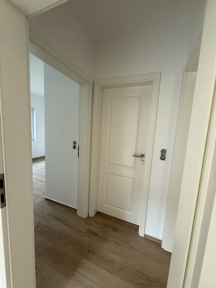 7973 Zwischenflur Erdgeschosswohnung Norden