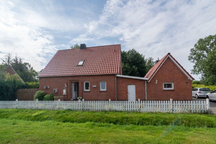 7806 Strassenansicht Bild I Einfamilienhaus Gro�heide
