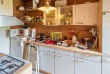 7801 Kueche Bild I Unkonventionell geschnittene, real-geteilte Doppelhaush�lfte mit kleinem Bedarf in Norden!