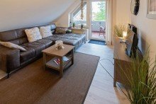 7848 Wohn- Essbereich Bild I Nur etwa 550 Meter bis zum Nordseedeich! Sch�n aufgeteilte Ferienwohnung in Best-Lage von Norddeich!
